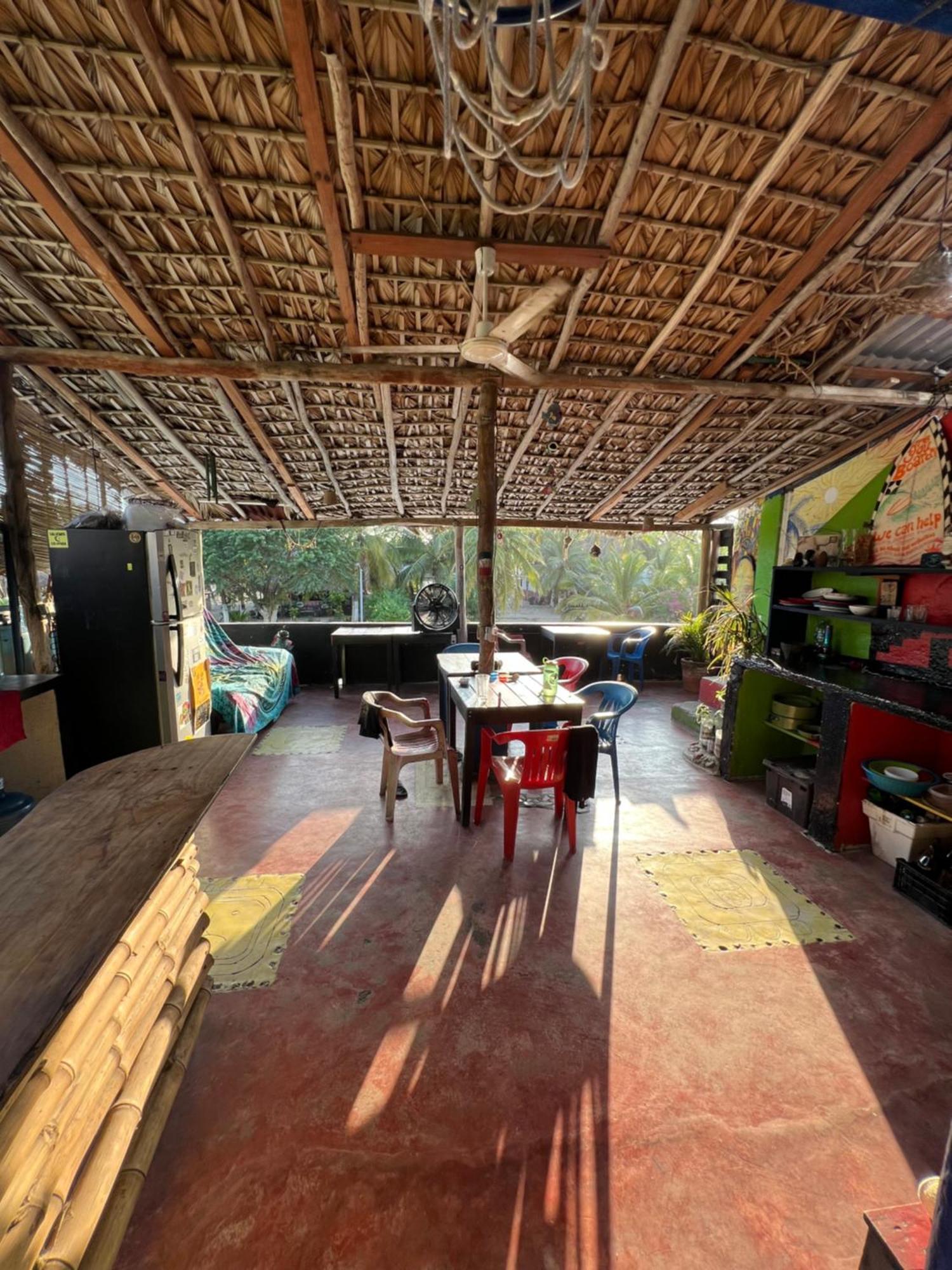 Pipeline Hostel Puerto Escondido  Esterno foto
